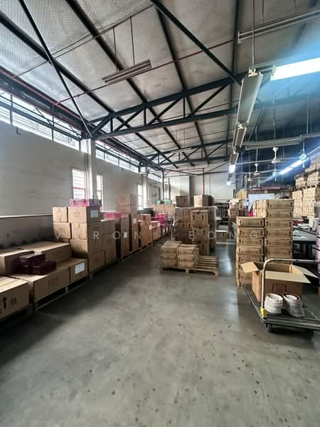 Warehouse for Rent in Petaling Jaya (Selangor) - Veron Leong - Interior - PropertyGuru.com.my