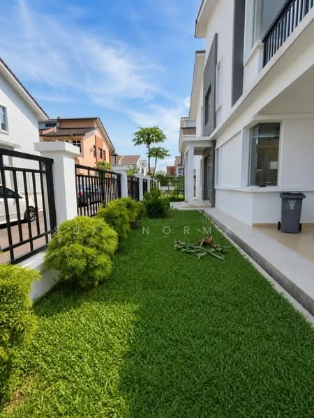 2-storey Terraced House for Sale in Bandar Bistari Perdana (Pasir Gudang) - Sufi Norman - Exterior - PropertyGuru.com.my