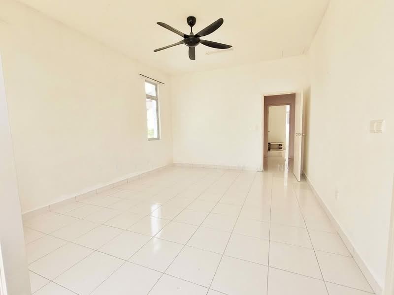 2-storey Terraced House for Sale in Bandar Bistari Perdana (Pasir Gudang) - Sufi Norman - Living Room - PropertyGuru.com.my