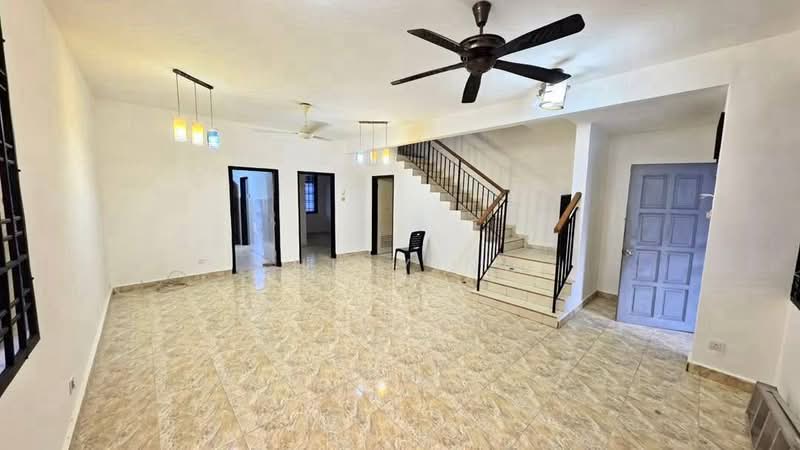 2-storey Terraced House for Sale in Taman Nusa Indah (Iskandar Puteri (Nusajaya)) - Shu Ying - Living Room - PropertyGuru.com.my