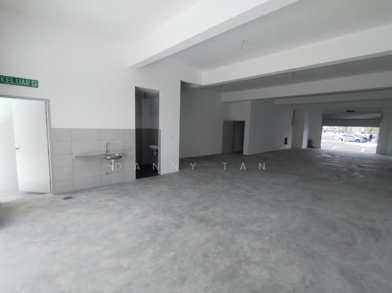 Kedai / Pejabat untuk Dijual di Bandar Rimbayu (Telok Panglima Garang) - Danny Tan - Interior - PropertyGuru.com.my