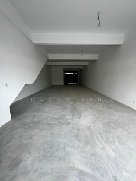 Kedai / Pejabat untuk Dijual di Bandar Rimbayu (Telok Panglima Garang) - Danny Tan - Interior - PropertyGuru.com.my