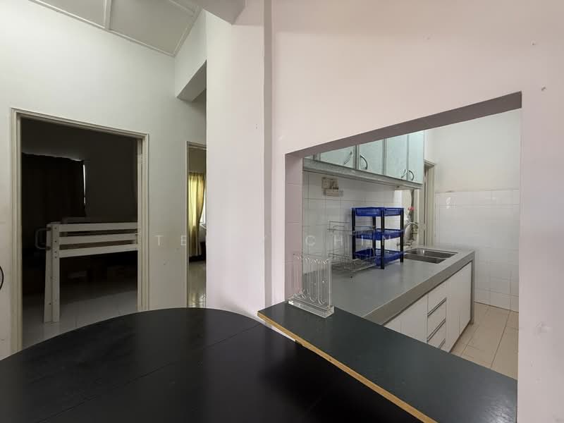 Pangsapuri untuk Dijual di Vista Wira 1 & 2 - Teddy Chin - PropertyGuru.com.my
