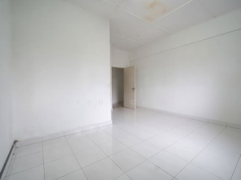 Pangsapuri untuk Dijual di Vista Wira 1 & 2 - Teddy Chin - PropertyGuru.com.my