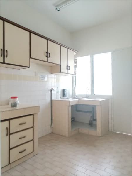 Rumah Teres 2 Tingkat untuk Disewa di Sunway (Selangor) - Angela Ng - Kitchen - PropertyGuru.com.my