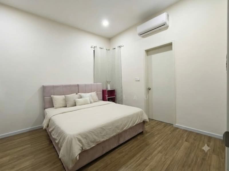 2-storey Terraced House for Rent in Bandar Gamuda Gardens (Rawang) - Kent Lau - Bedroom - PropertyGuru.com.my