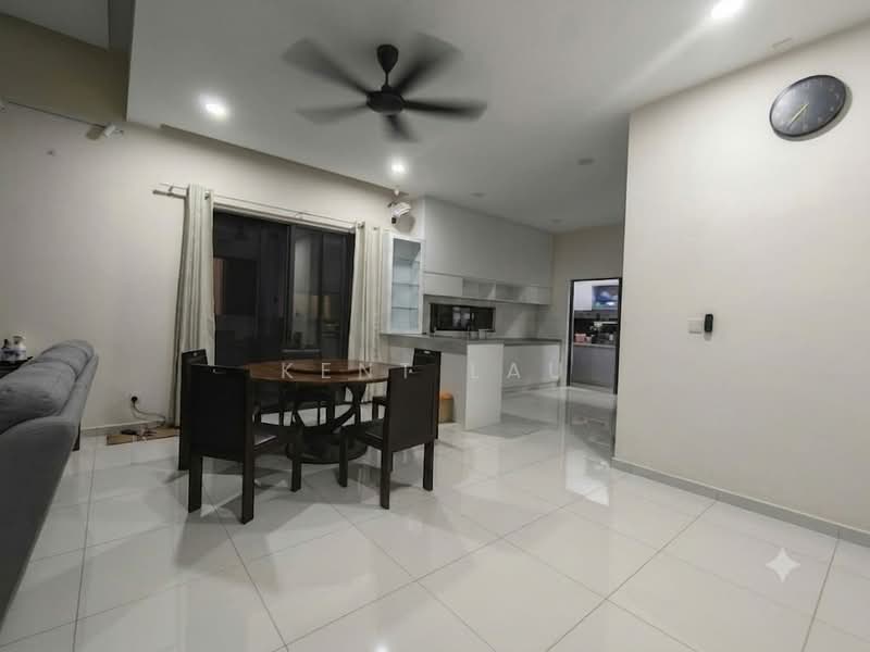 2-storey Terraced House for Rent in Bandar Gamuda Gardens (Rawang) - Kent Lau - Living Room - PropertyGuru.com.my