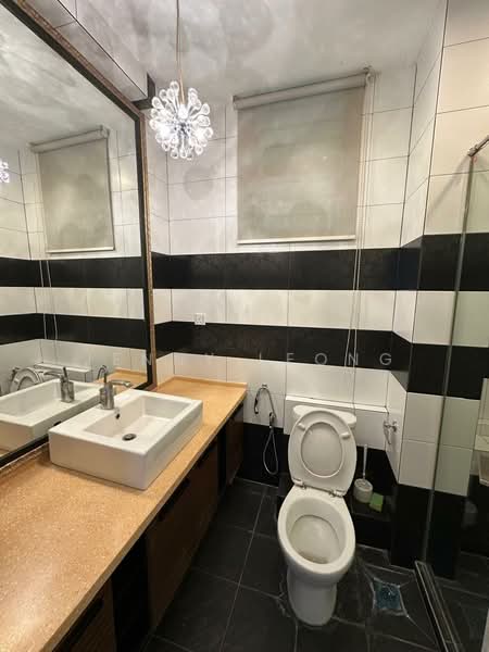Pangsapuri untuk Dijual di The Bayu - Jenny Leong - Bathroom - PropertyGuru.com.my