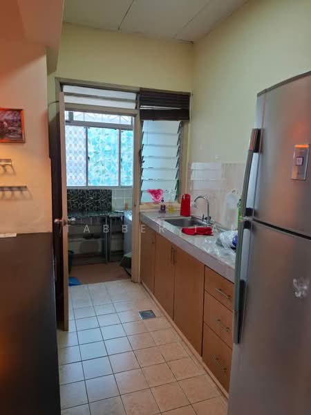 Pangsapuri untuk Disewa di Vista Harmoni - Tabber Tan - Kitchen - PropertyGuru.com.my
