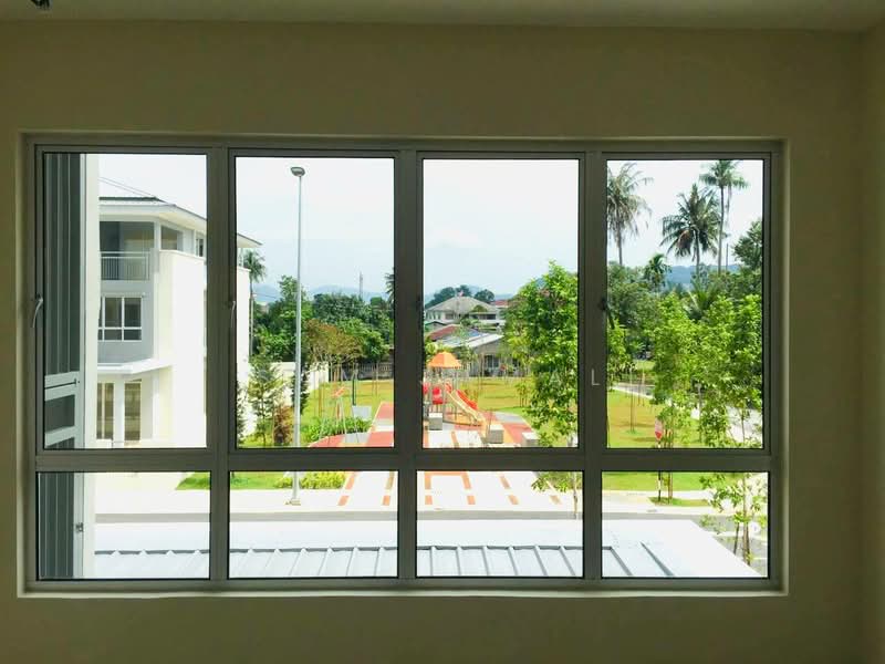Rumah Teres 3 Tingkat untuk Dijual di Gombak (Selangor) - Sam Jamal - View - PropertyGuru.com.my