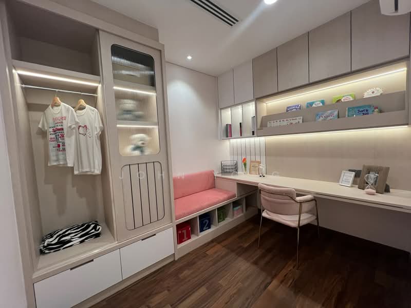 Servis Apartment untuk Dijual di Times Square 2 - John Yong - Study - PropertyGuru.com.my