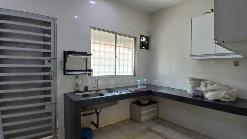 1-storey Terraced House for Sale in Ipoh (Perak) - Vivian Foong - Kitchen - PropertyGuru.com.my