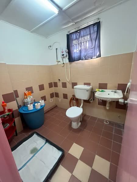 Kondominium untuk Dijual di Evergreen Park Acorn & Hazel - Wendy Leong - Bathroom - PropertyGuru.com.my