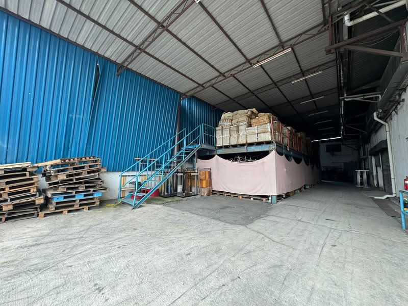 Warehouse for Rent in Taman Kepong (Kepong) - Jay Chow - Exterior - PropertyGuru.com.my