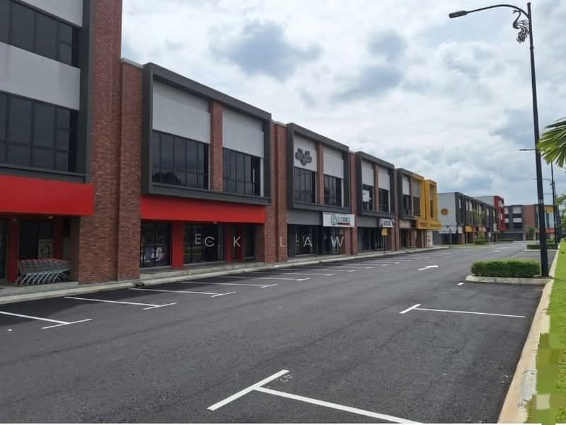Shop / Office untuk Dijual di Setia Mayuri (Semenyih) - CK Law - Exterior - PropertyGuru.com.my