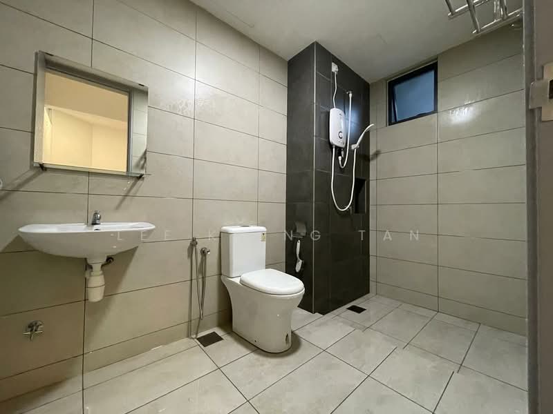 Servis Apartment untuk Disewa di Luminari - Lee Kheng Tan - Bathroom - PropertyGuru.com.my
