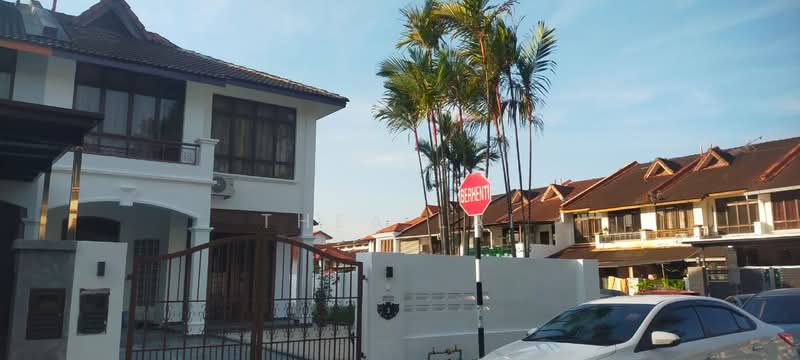 Rumah Teres 2 Tingkat untuk Disewa di Taman Sutera (Johor Bahru) - Thea Lai - PropertyGuru.com.my