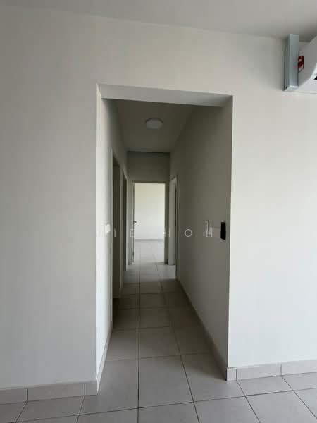Pangsapuri untuk Disewa di Residensi Max - Jie Hoh - Corridor - PropertyGuru.com.my