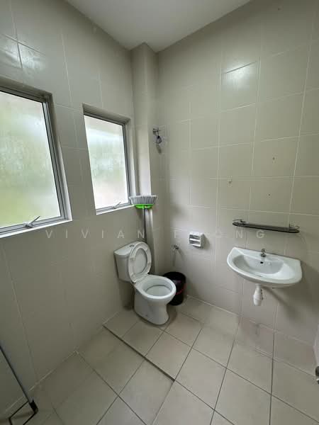 Townhouse for Sale in Tambun (Perak) - Vivian Foong - Bathroom - PropertyGuru.com.my