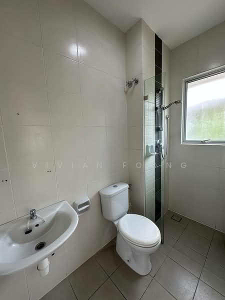 Townhouse for Sale in Tambun (Perak) - Vivian Foong - Bathroom - PropertyGuru.com.my