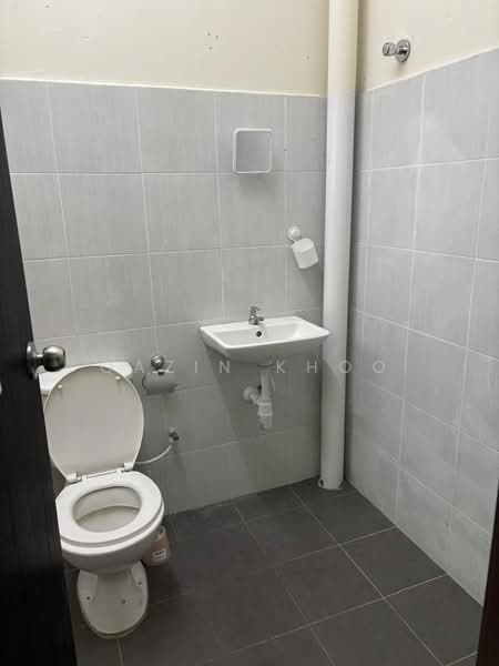 Rumah Teres 2 Tingkat untuk Dijual di Ipoh (Perak) - Qazin Khoo - Bathroom - PropertyGuru.com.my