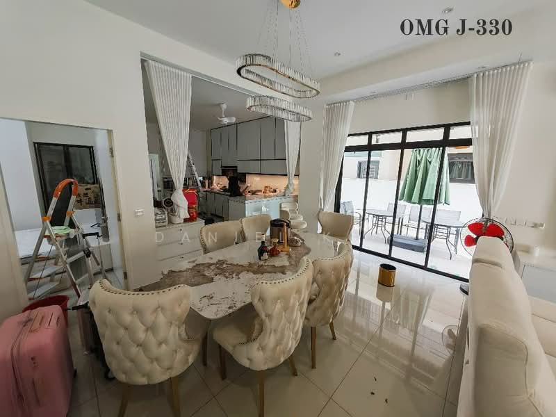 Semi-Detached House for Sale in Setia Utama (Setia Alam) - Daniel Kok - Kitchen - PropertyGuru.com.my