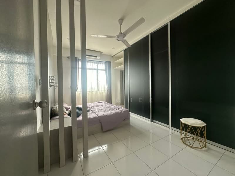 Servis Apartment untuk Dijual di Jentayu Residensi @ Tampoi - Jim Chee - Bedroom - PropertyGuru.com.my