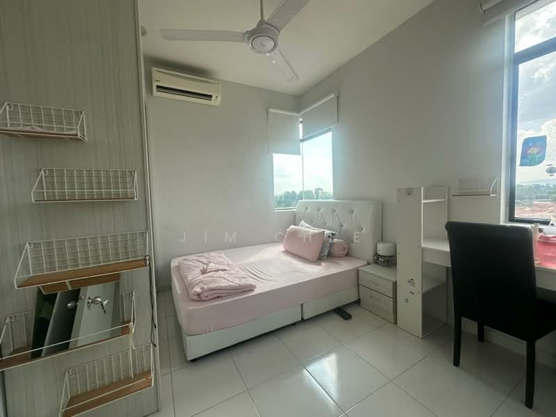 Servis Apartment untuk Dijual di Jentayu Residensi @ Tampoi - Jim Chee - Bedroom - PropertyGuru.com.my