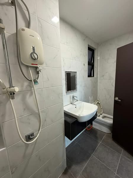 Service Residence for Rent at Sky Breeze Service Apartment - Fion Lim - Bathroom - PropertyGuru.com.my