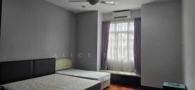 Rumah Teres 2 Tingkat untuk Disewa di Ara Damansara (Selangor) - Alice Tong - Bedroom - PropertyGuru.com.my