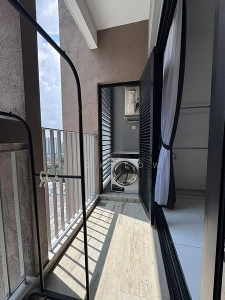 Servis Apartment untuk Disewa di Sky Trees - Nick Low - Balcony - PropertyGuru.com.my