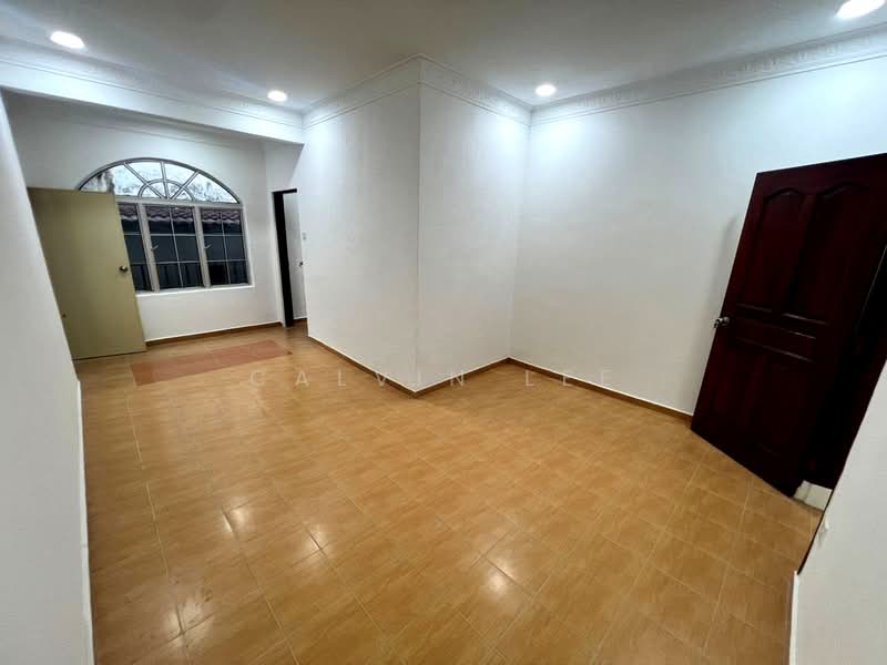 Rumah Berkembar untuk Dijual di Taman Serene (Johor Bahru) - Calvin Lee - PropertyGuru.com.my