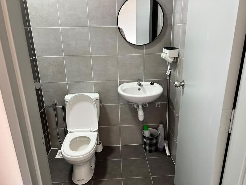 Kediaman Servis untuk Dijual di The Netizen - Sky Choo - Bathroom - PropertyGuru.com.my