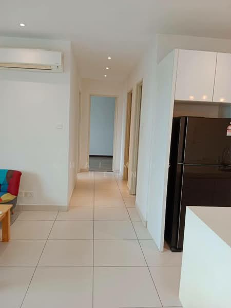 Kondominium untuk Disewa di Cristal Serin Residence - Chai Ming Hern - Corridor - PropertyGuru.com.my