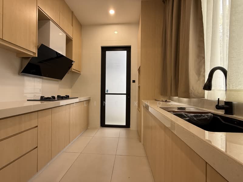 Semi-Detached House for Rent in Eco Ardence (Setia Alam) - Celine Khoo - Kitchen - PropertyGuru.com.my