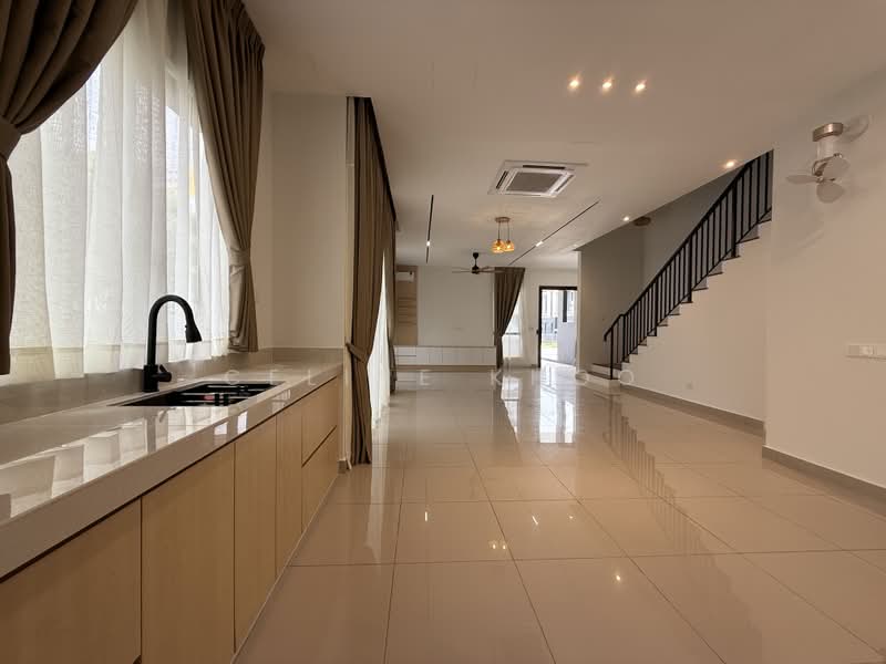 Semi-Detached House for Rent in Eco Ardence (Setia Alam) - Celine Khoo - Living Room - PropertyGuru.com.my