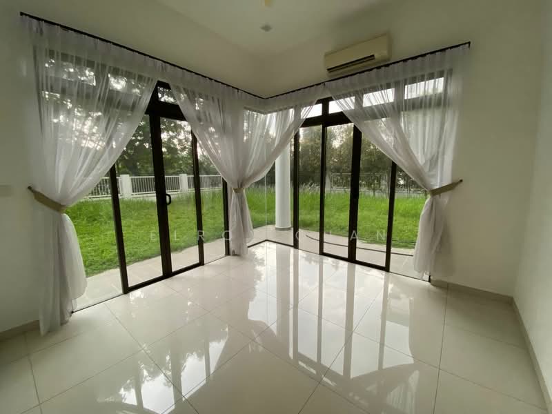 Bungalow for Sale in Horizon Hills (Iskandar Puteri (Nusajaya)) - Elroy Chan - Living Room - PropertyGuru.com.my