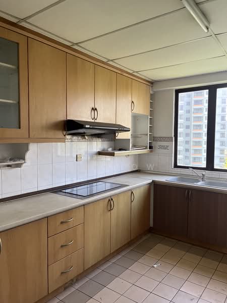 Kondominium untuk Dijual di Sunway Lagoon View Resort Condominium - Eve Low - PropertyGuru.com.my