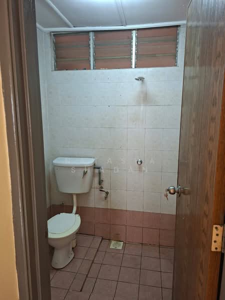Pangsapuri untuk Dijual di Pangsapuri Delima - Natasha Shadan - Bathroom - PropertyGuru.com.my