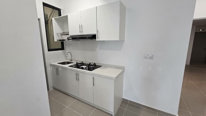 Service Residence for Rent at Serviced Residence @ The Louvre @ Country Heights - Chai Ming Hern - Kitchen - PropertyGuru.com.my