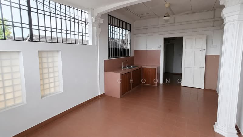 1-storey Terraced House for Rent in Taman Sri Tebrau (Johor Bahru) - Steph Choong - Kitchen - PropertyGuru.com.my