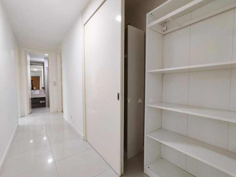 Kondominium untuk Disewa di Zehn Bukit Pantai - Ivan Yap - Corridor - PropertyGuru.com.my