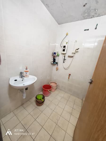Rumah Teres 1 Tingkat untuk Dijual di Taman Eng Ann (Klang) - Raymond Choo - Bathroom - PropertyGuru.com.my