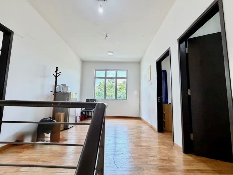 Rumah Teres 2 Tingkat untuk Dijual di Taman Molek (Johor Bahru) - Calvin Lee - PropertyGuru.com.my