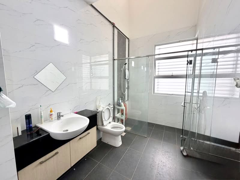 Rumah Teres 2 Tingkat untuk Dijual di Taman Molek (Johor Bahru) - Calvin Lee - PropertyGuru.com.my