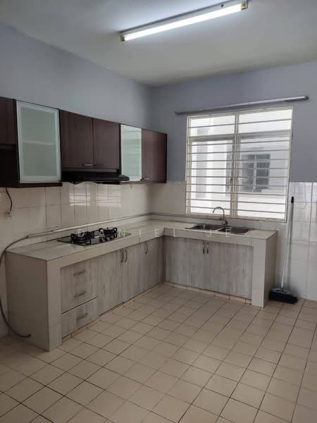 Condominium for Rent at Pearl Avenue - Daniel Je - PropertyGuru.com.my