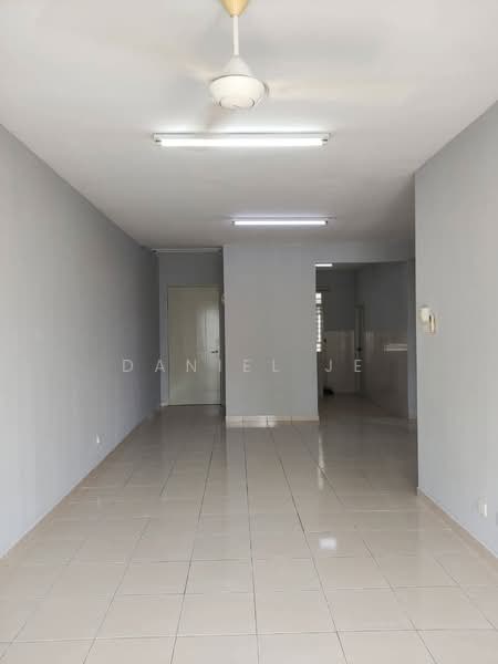 Condominium for Rent at Pearl Avenue - Daniel Je - PropertyGuru.com.my