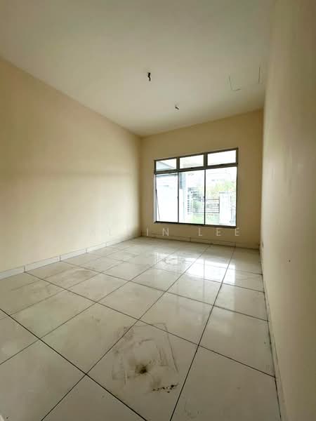 Rumah Teres 1 Tingkat untuk Dijual di Bandar Putra (Kulai) - Calvin Lee - PropertyGuru.com.my