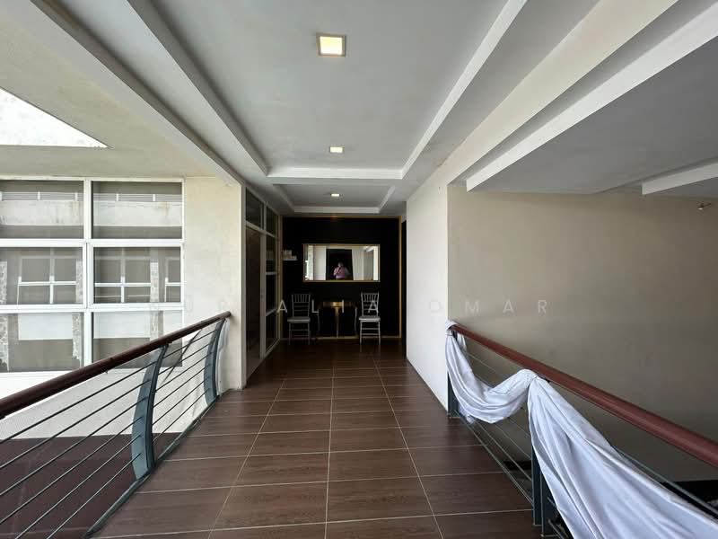 Bungalow House untuk Dijual di KL City Centre (Kuala Lumpur) - Nur Alia Omar - Corridor - PropertyGuru.com.my