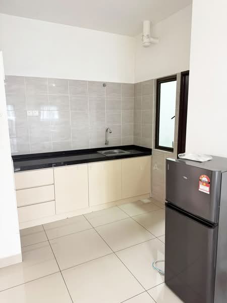Condominium for Rent at Residensi Zamrud - Eiffel Lai - Kitchen - PropertyGuru.com.my